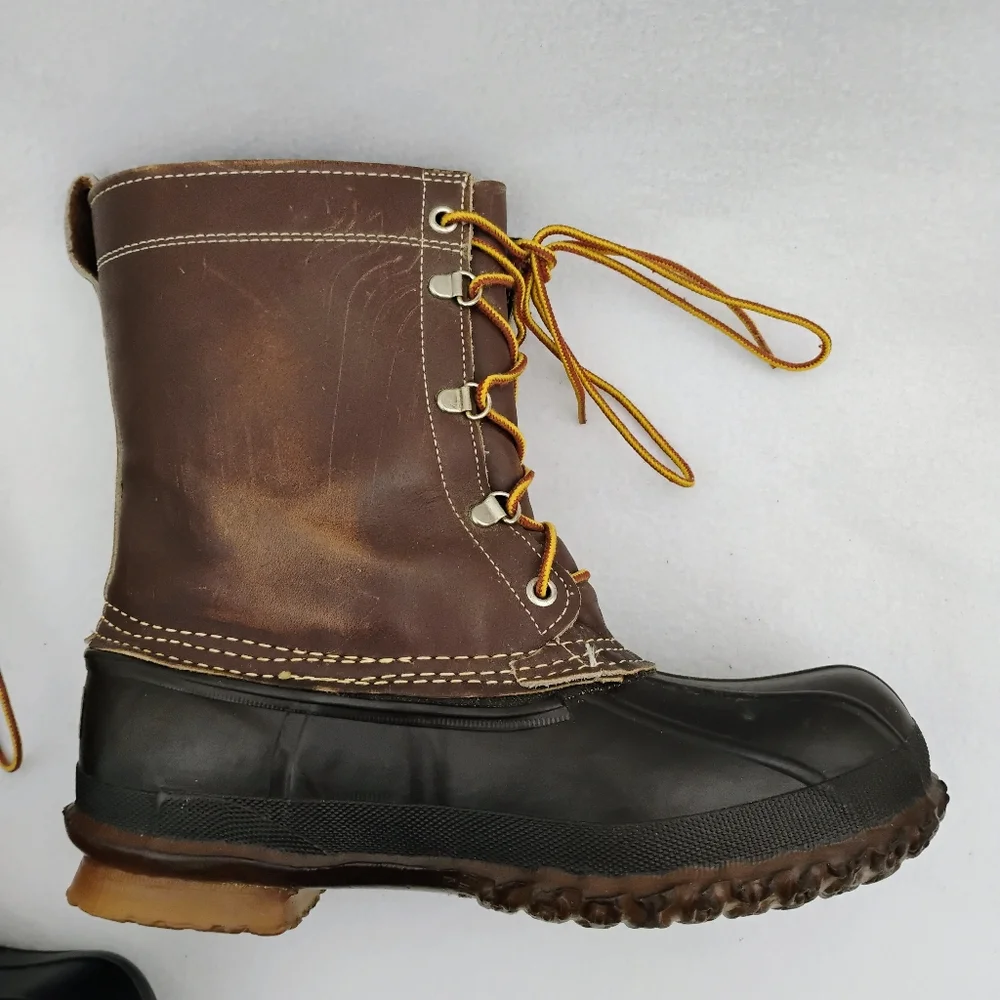 LL Bean Boots - Maine Hunting Shoe, US Men 7 , Brown, Unlined, Vintage